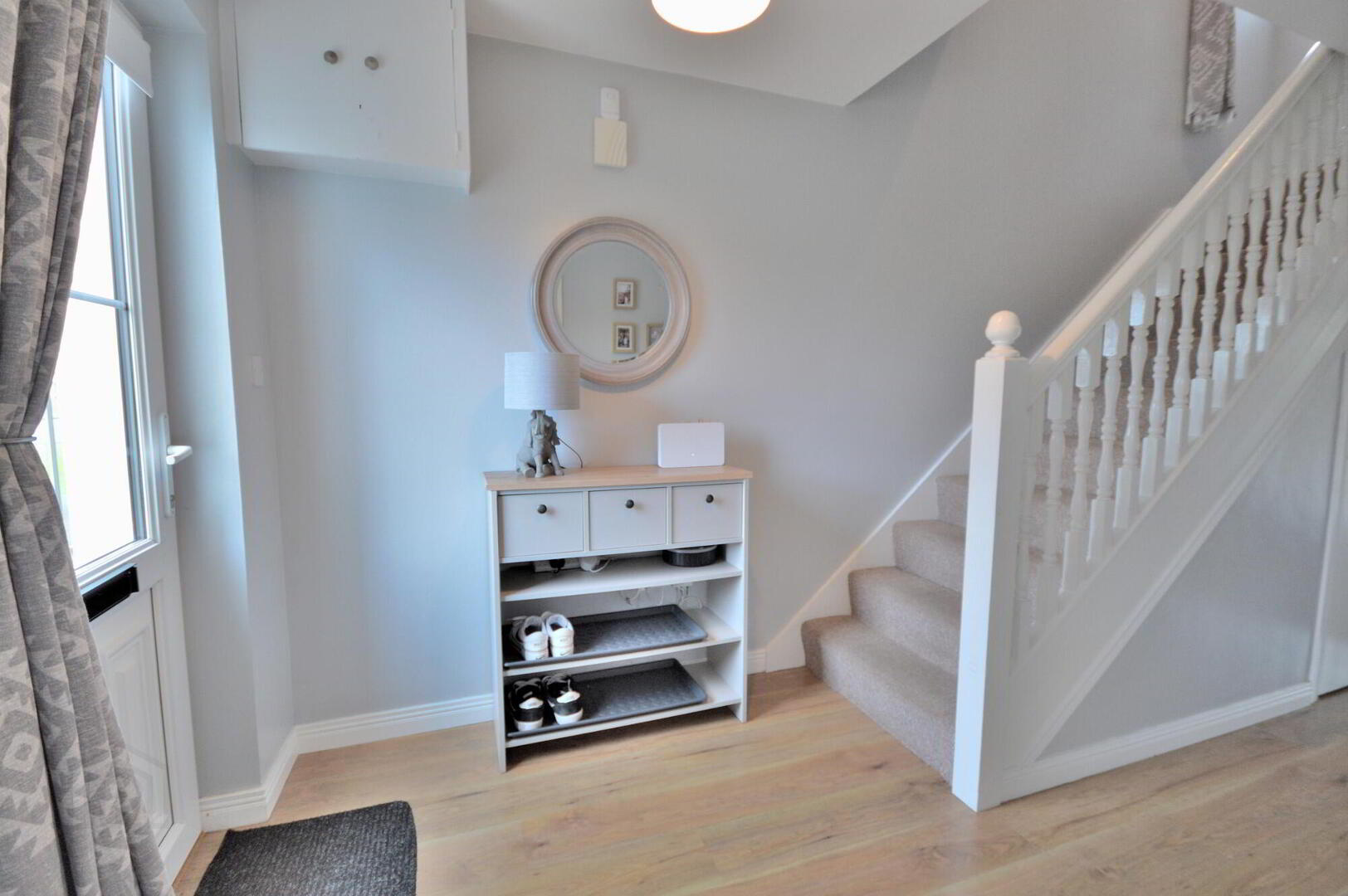 9 Upritchard Court 2 of 28