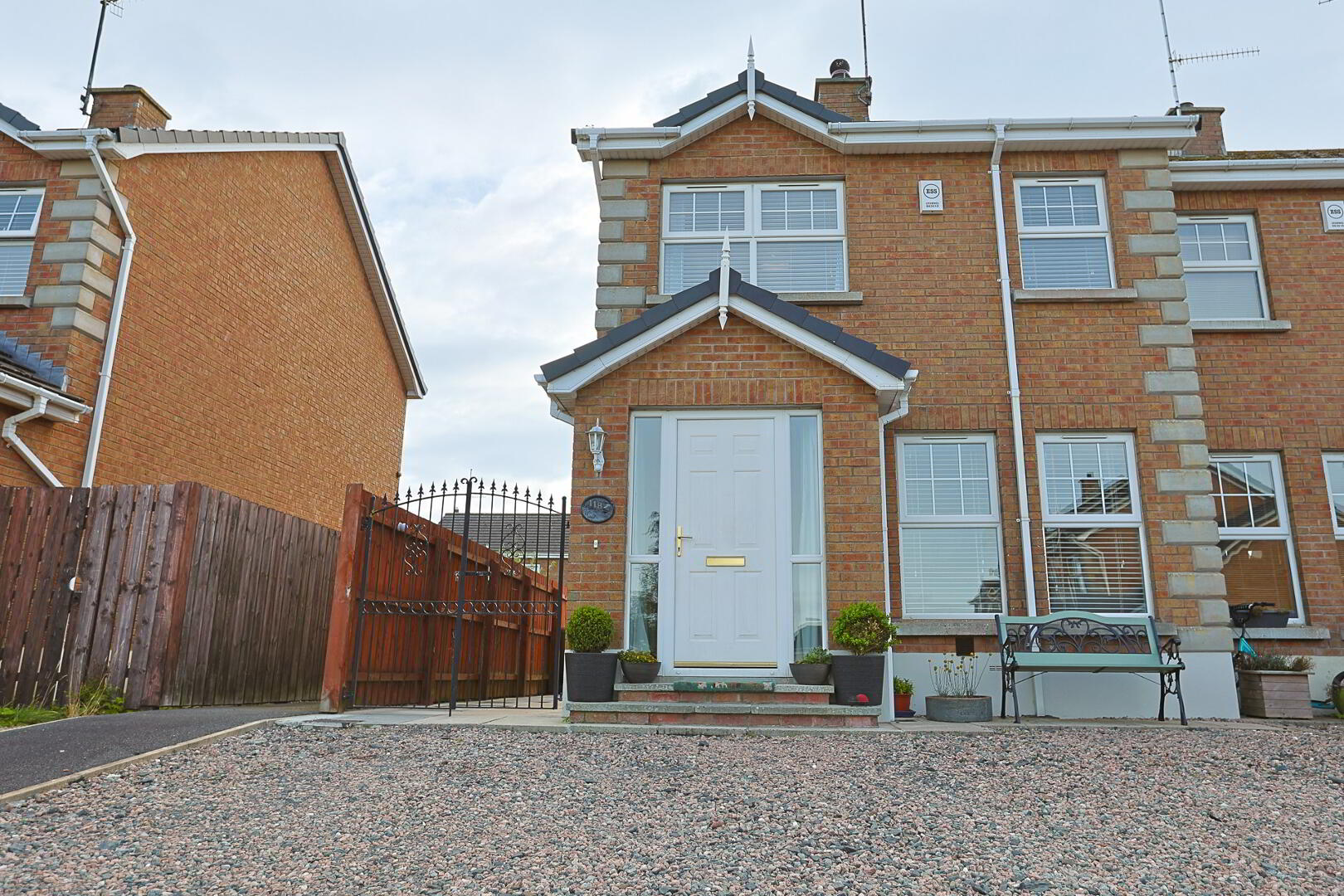 property description image