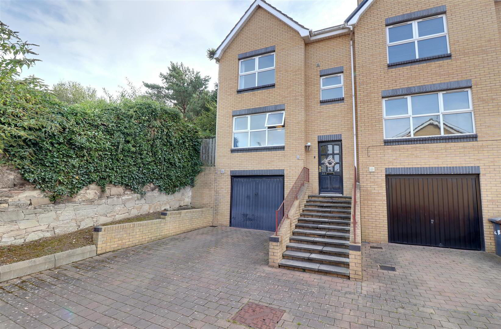 23 East Street Court 18 of 22