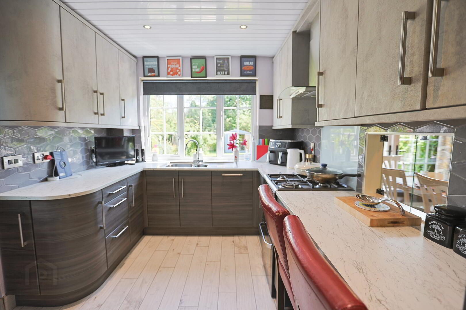 18 Pinley Crescent 16 of 46