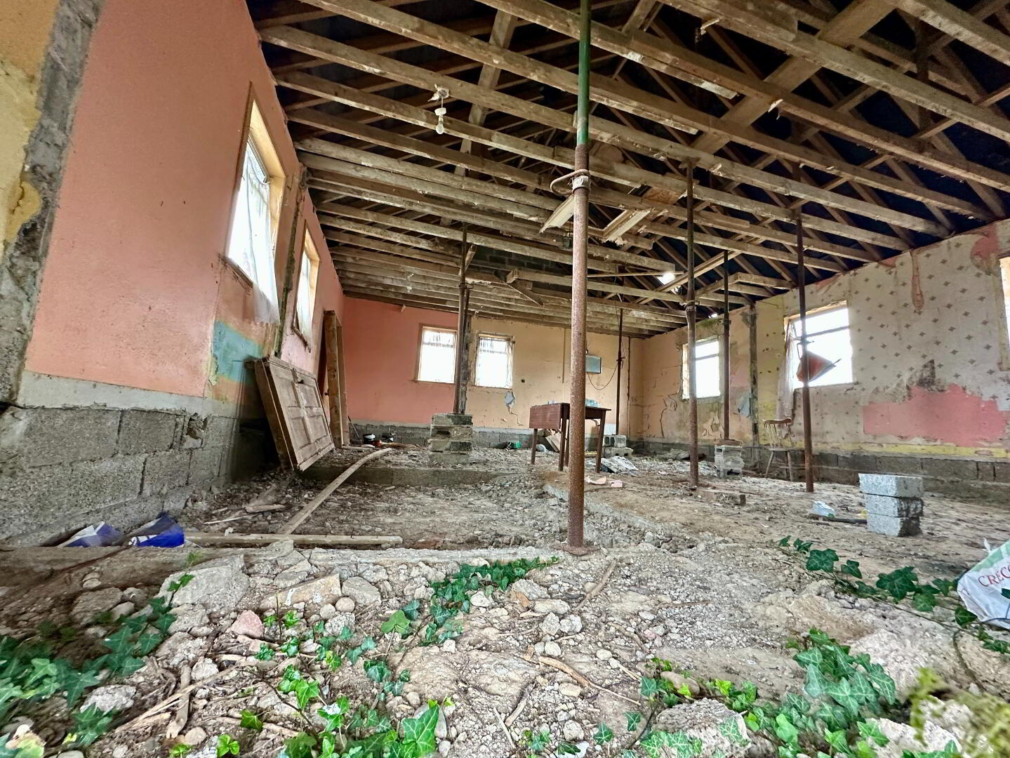 property description image