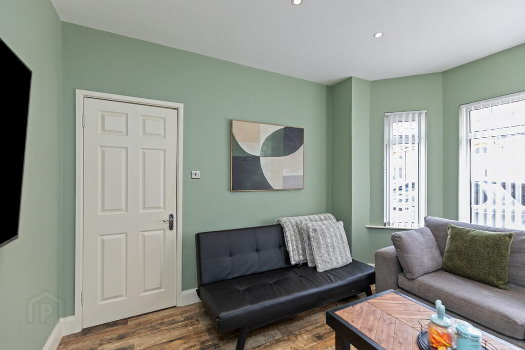 5 Dunraven Avenue 7 of 23
