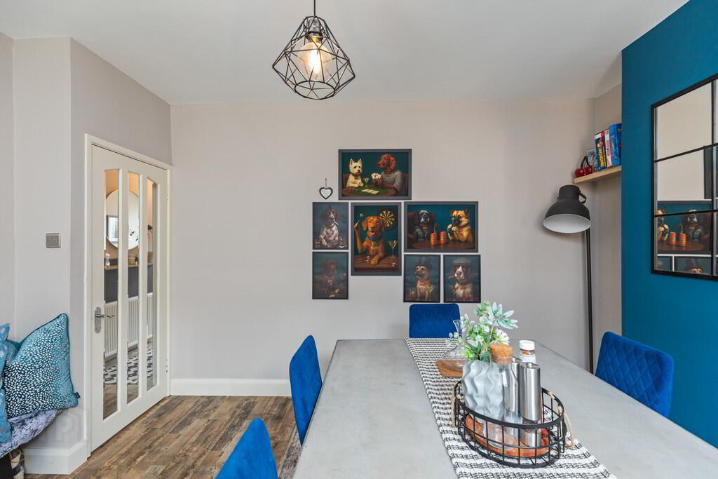 5 Dunraven Avenue 9 of 23