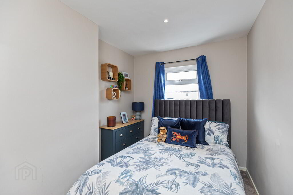5 Dunraven Avenue 18 of 23