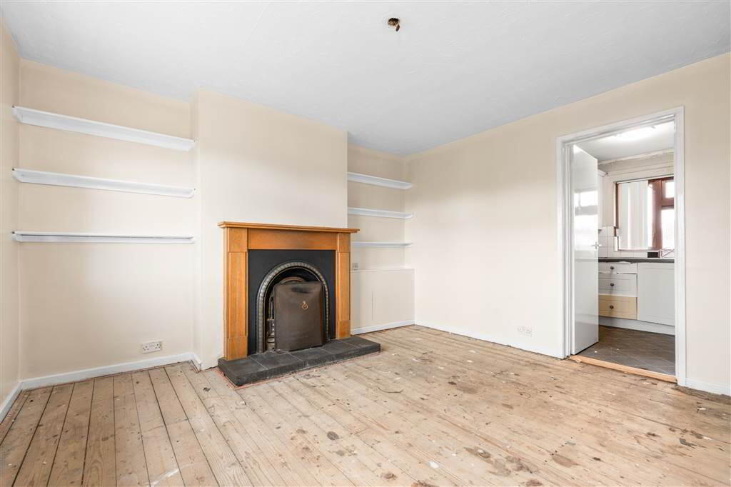 48d Broadway Avenue 6 of 16