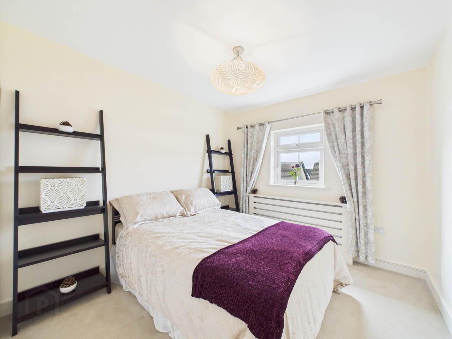 2 Aylesbury Avenue 11 of 16