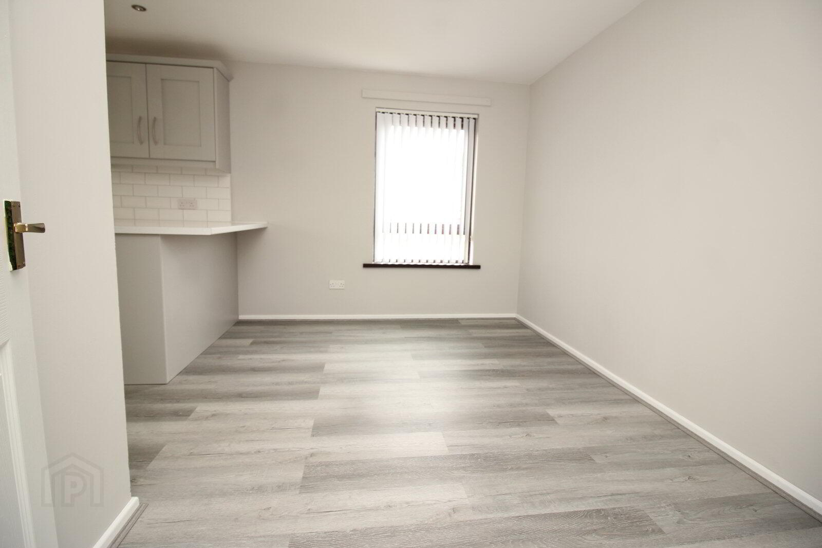 50 Kernaghan Park 7 of 20
