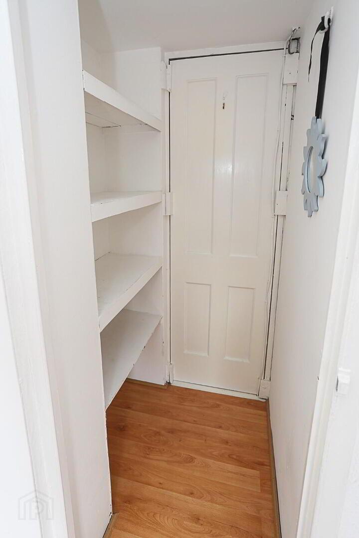 158 Tates Avenue, Belfast 23 of 36