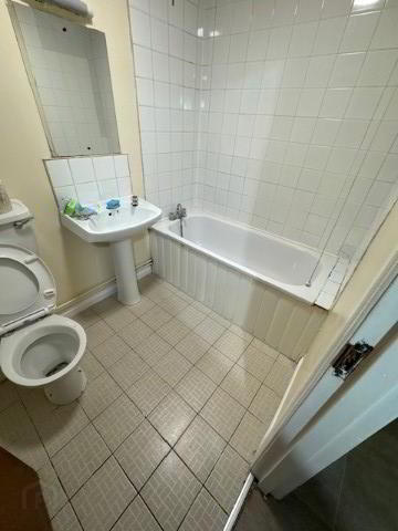 55c Hillside Properties, Scotch Street 6 of 6