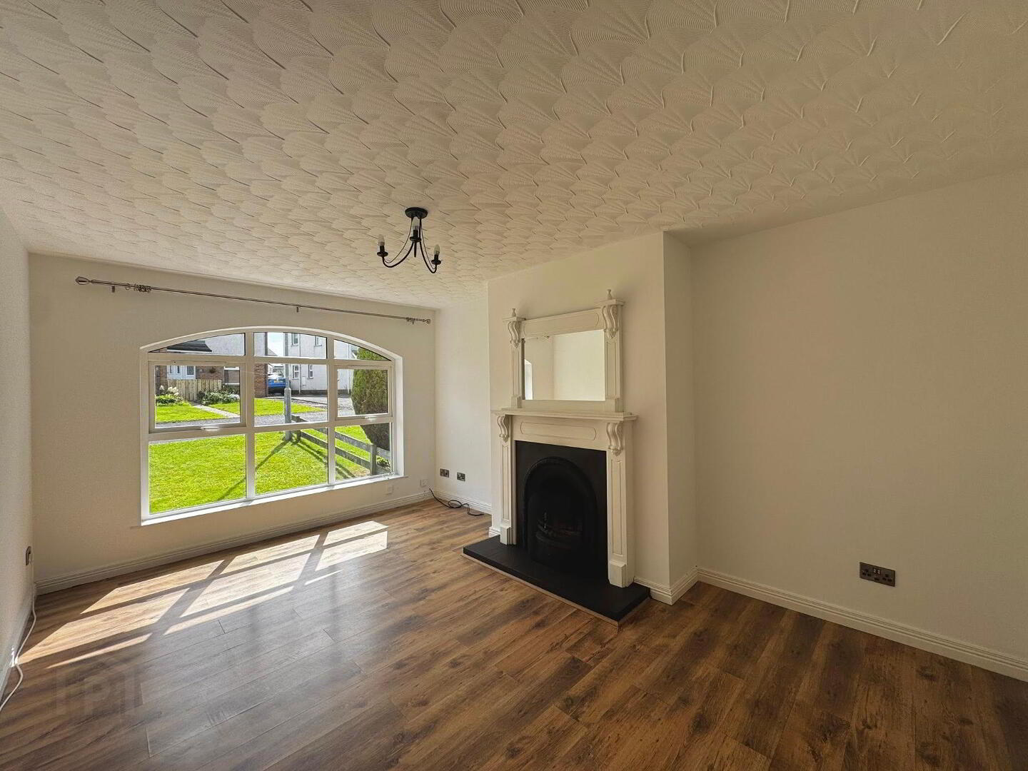 46 Knockbracken Court 6 of 38