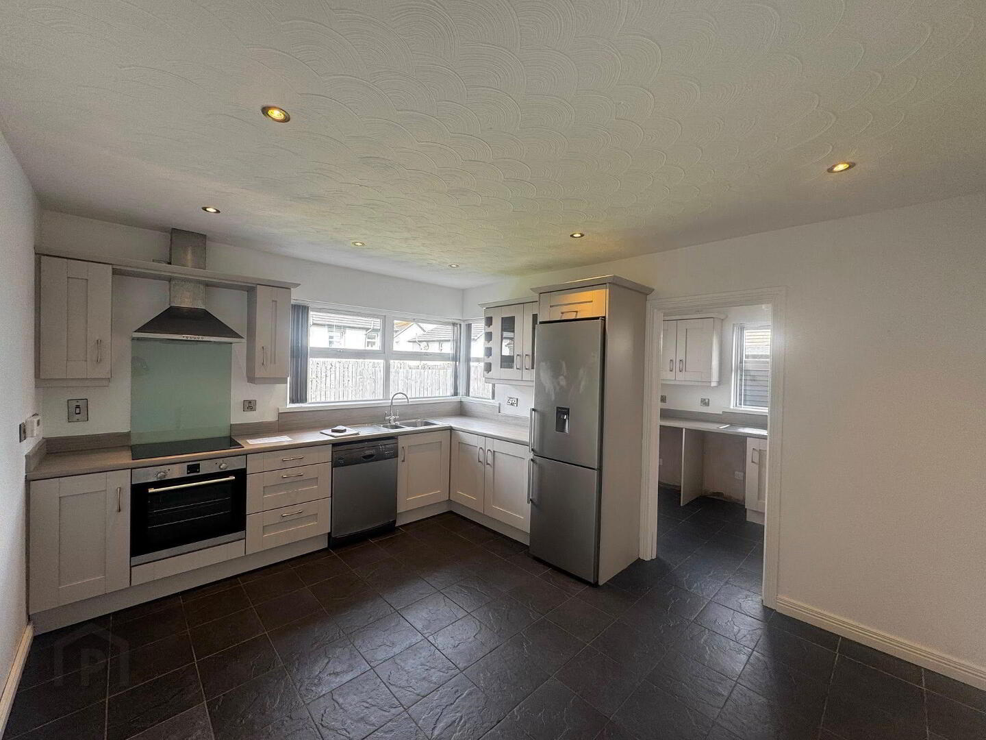 46 Knockbracken Court 11 of 38