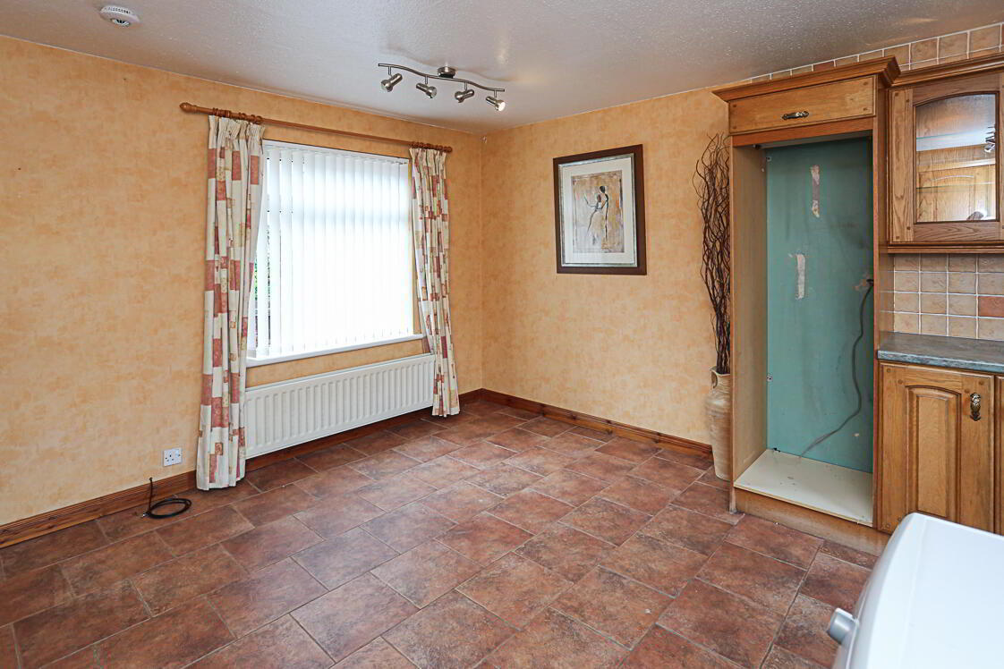 13 Ballyhalbert Gardens 8 of 24