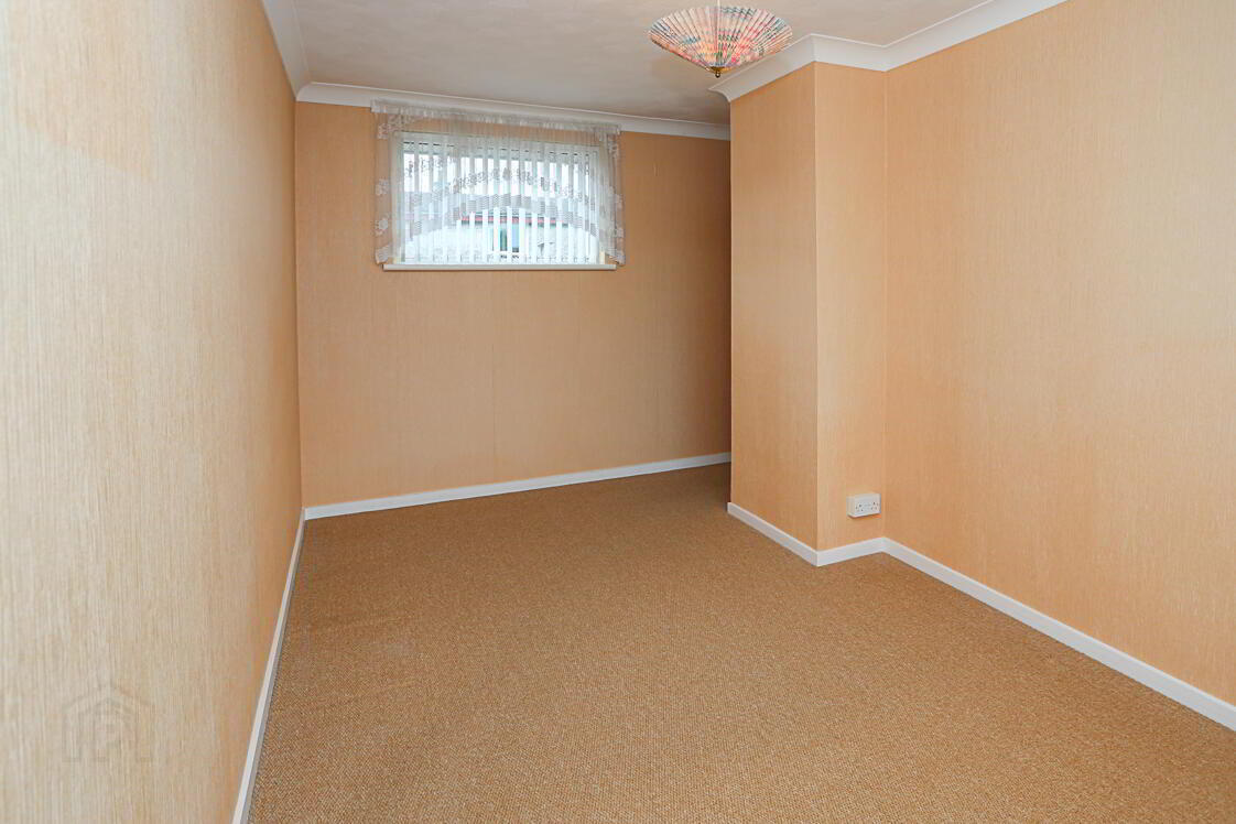 13 Ballyhalbert Gardens 14 of 24
