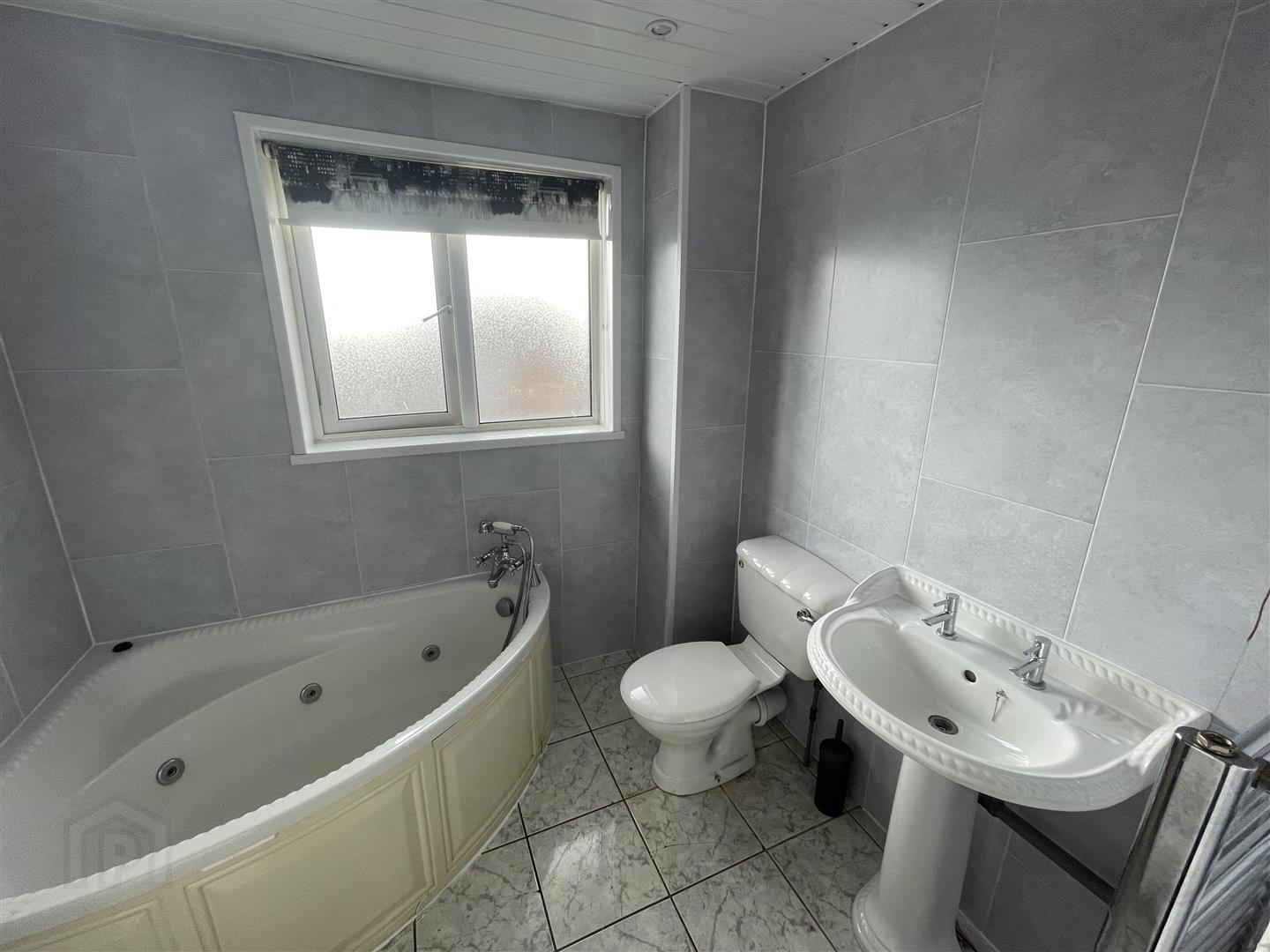 22 Summerhill Court 8 of 13