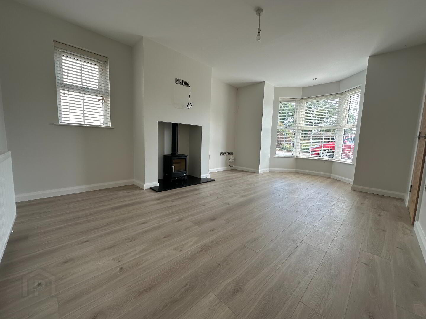 14 Glencombe Wood 4 of 15