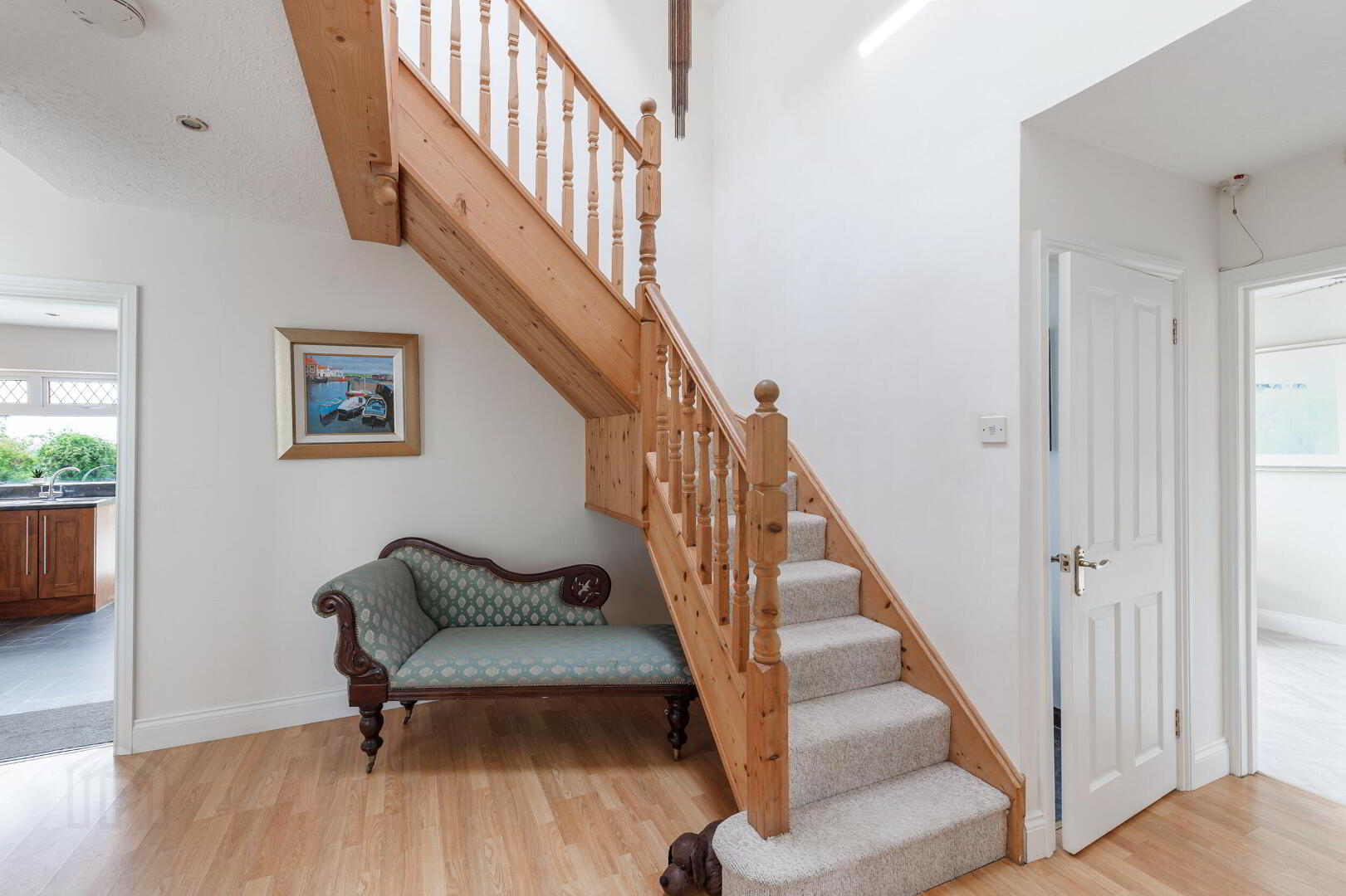 17 Belvedere Road 6 of 41