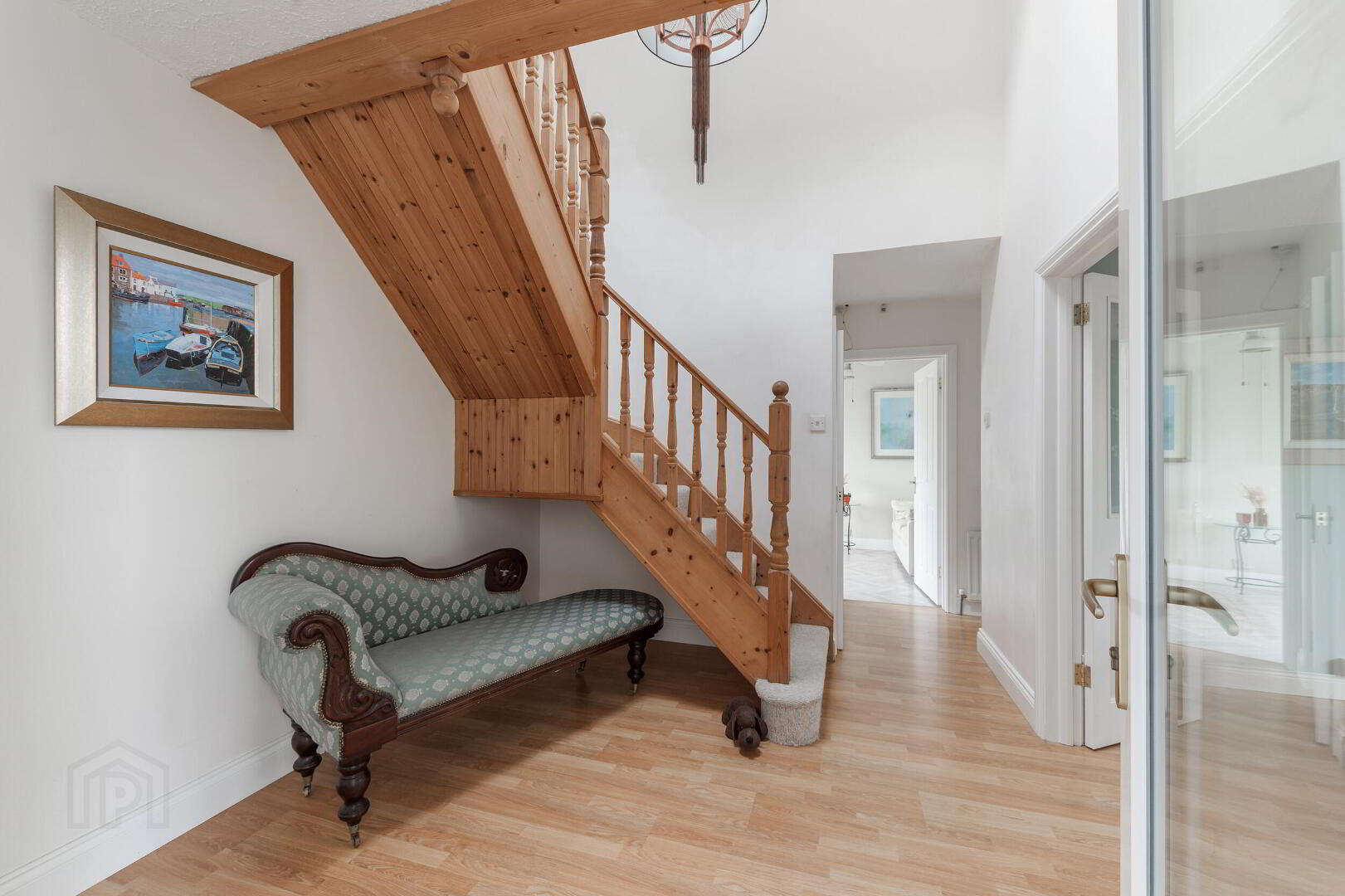 17 Belvedere Road 5 of 41