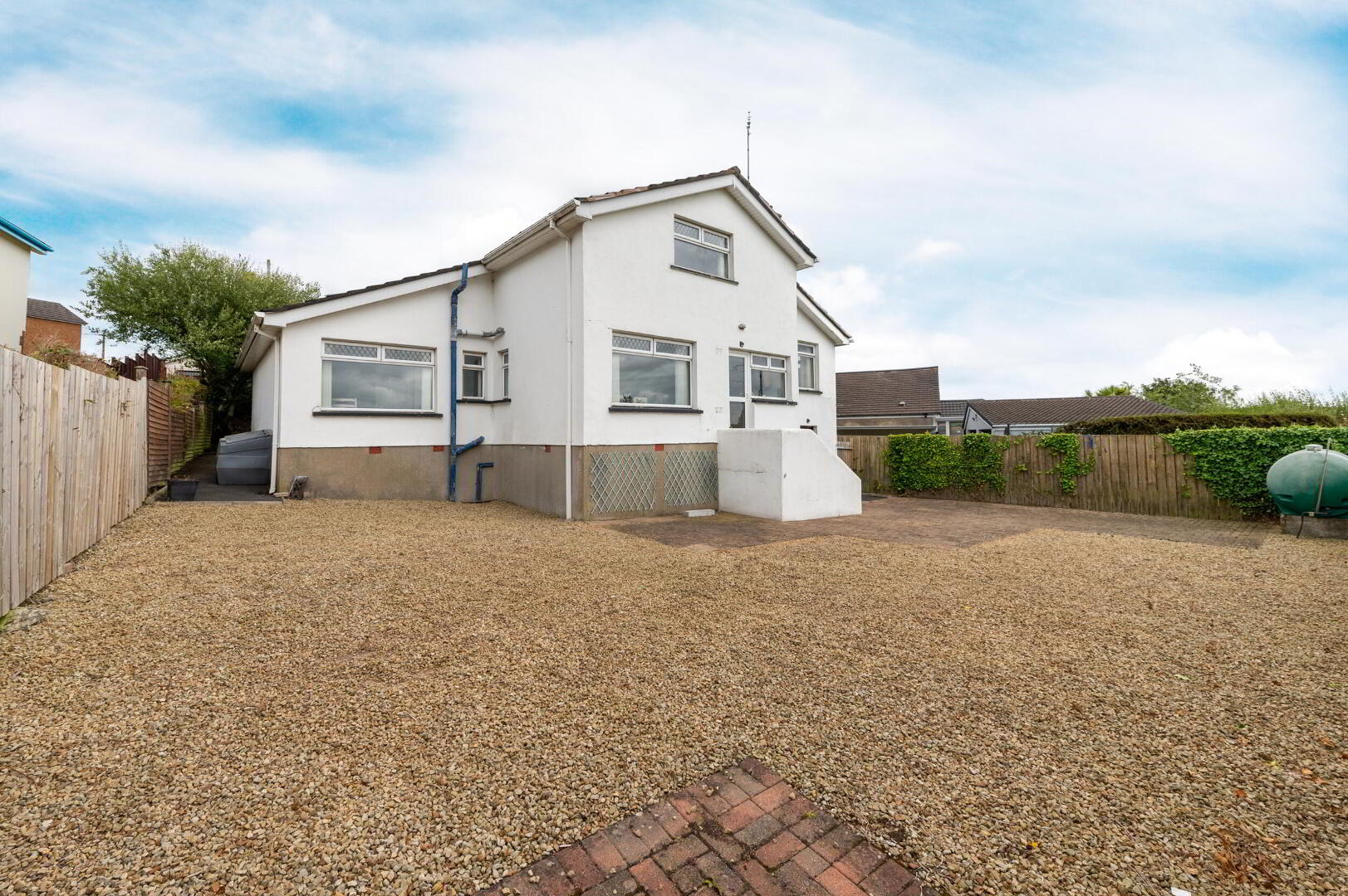 17 Belvedere Road 36 of 41