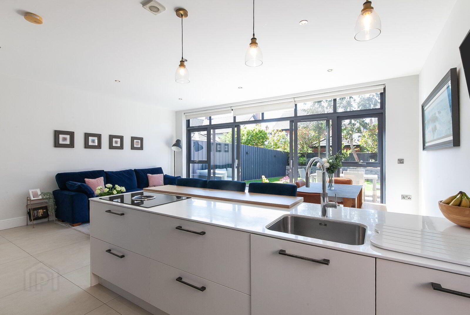 6 Harberton Lane 8 of 33
