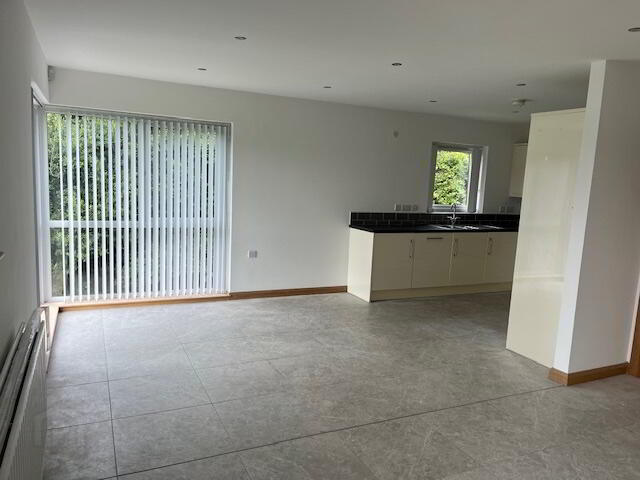 Heron House, 35 Watersedge Apartments 10 of 19
