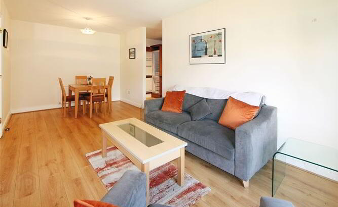 Apartment 8 Sycamore House Eaton Wood Square 5 of 13