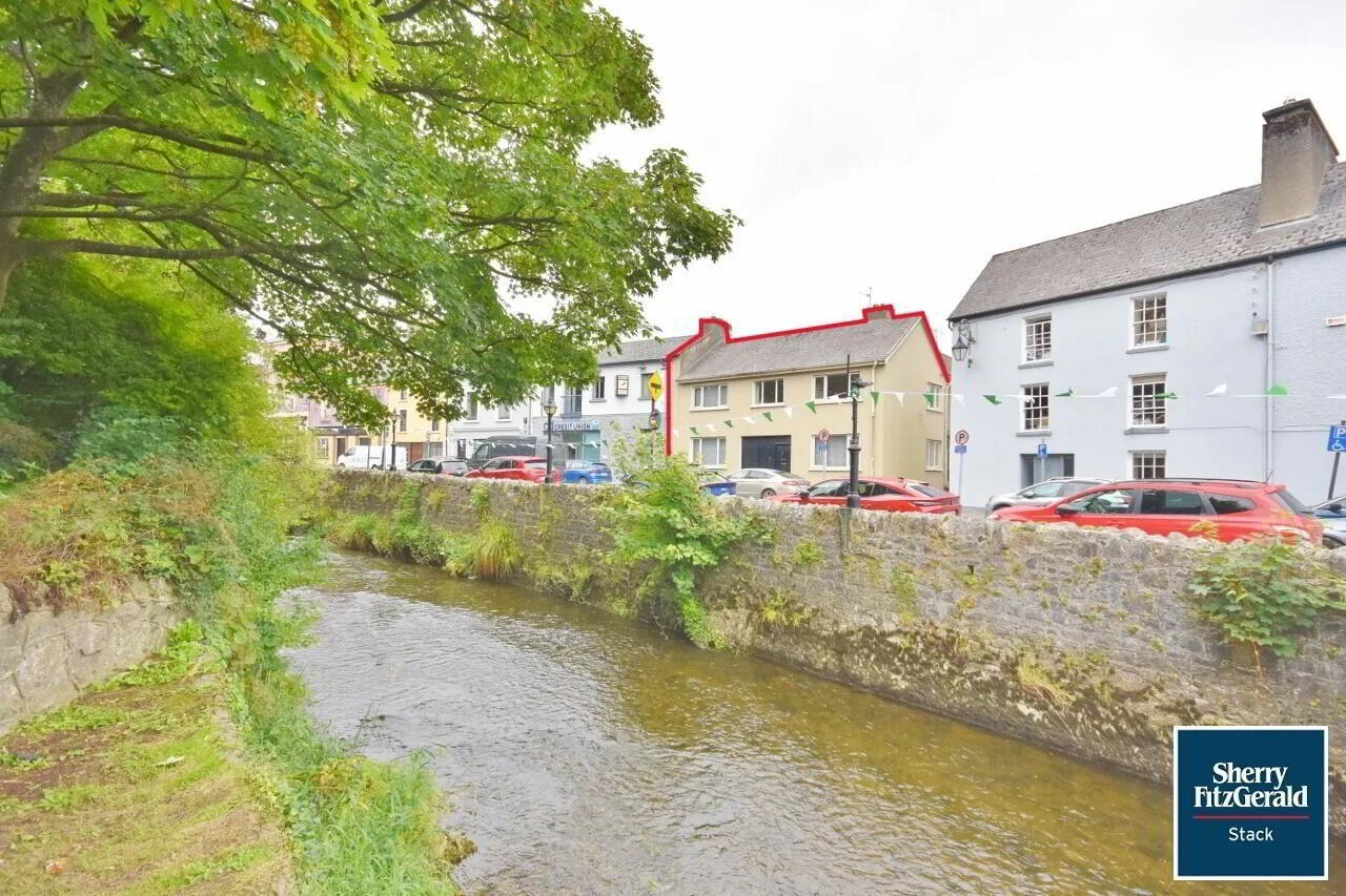 North, Quay 18 of 18