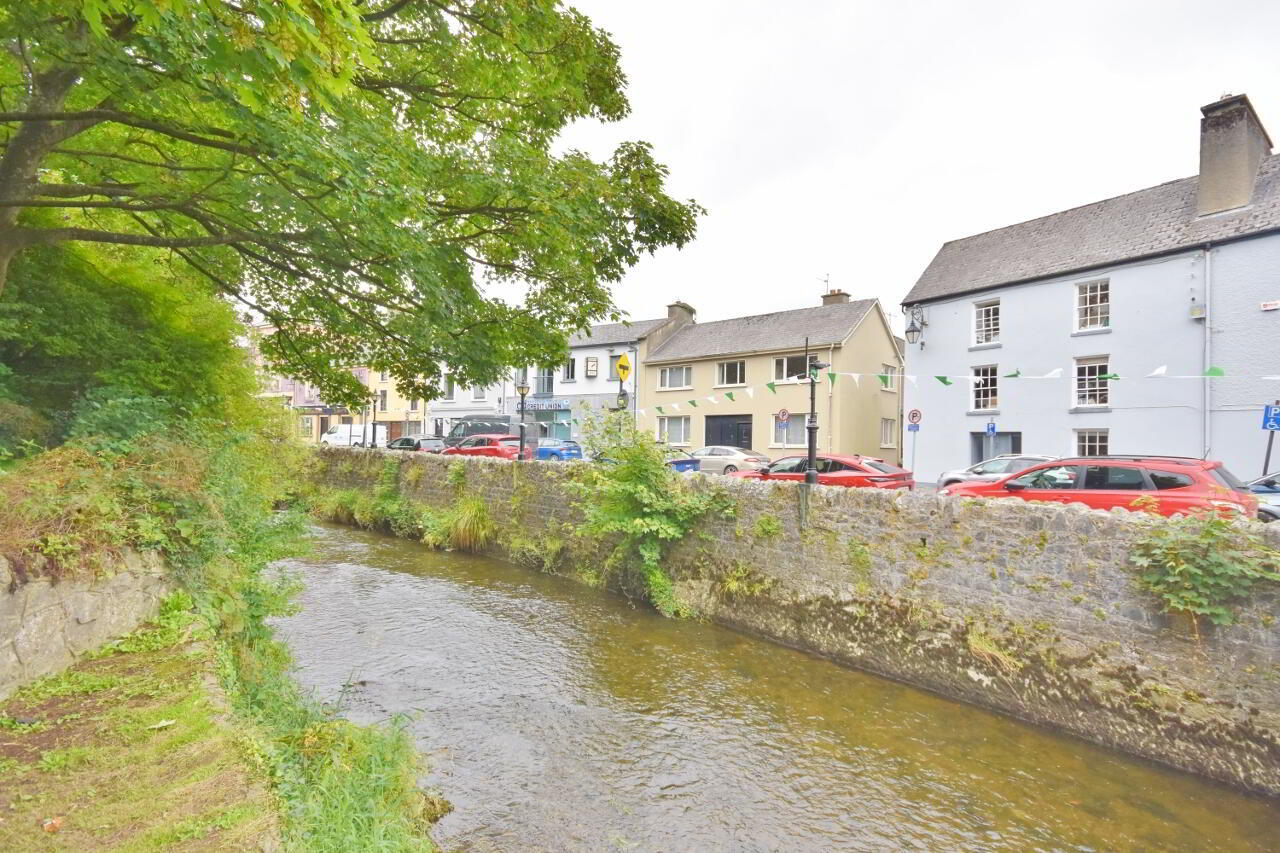 North, Quay 18 of 18