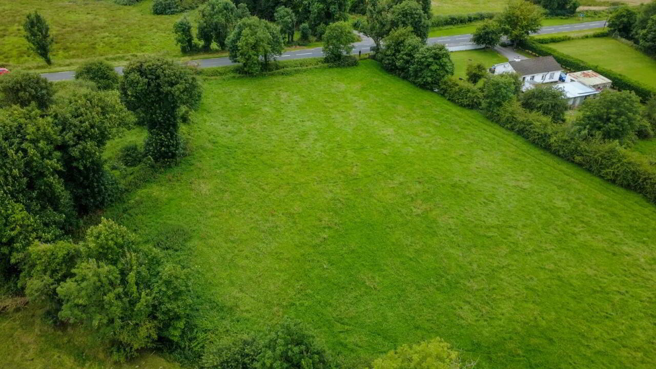 0.9 Acre Site 3 of 10