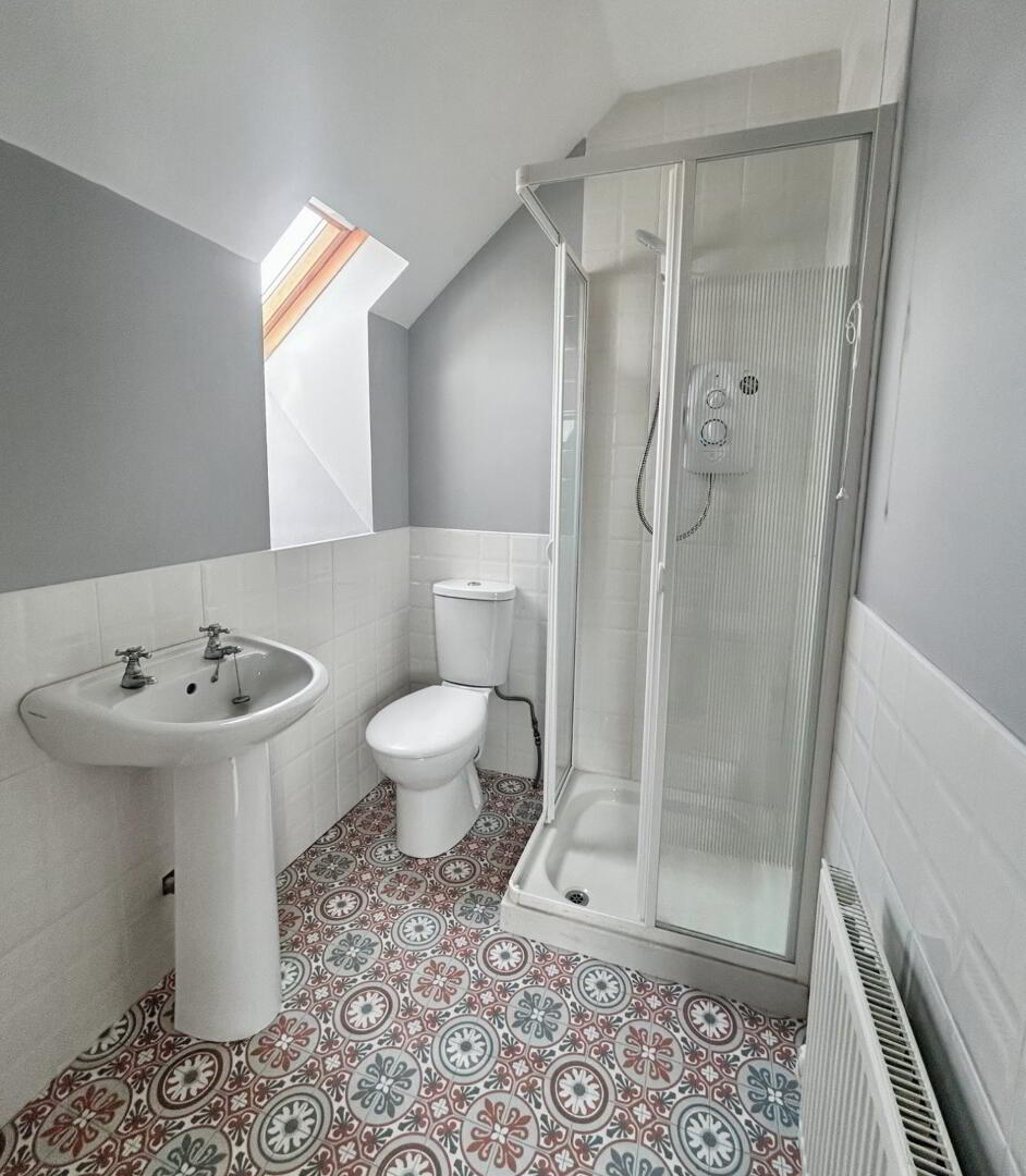 51 Carn Manor 8 of 15