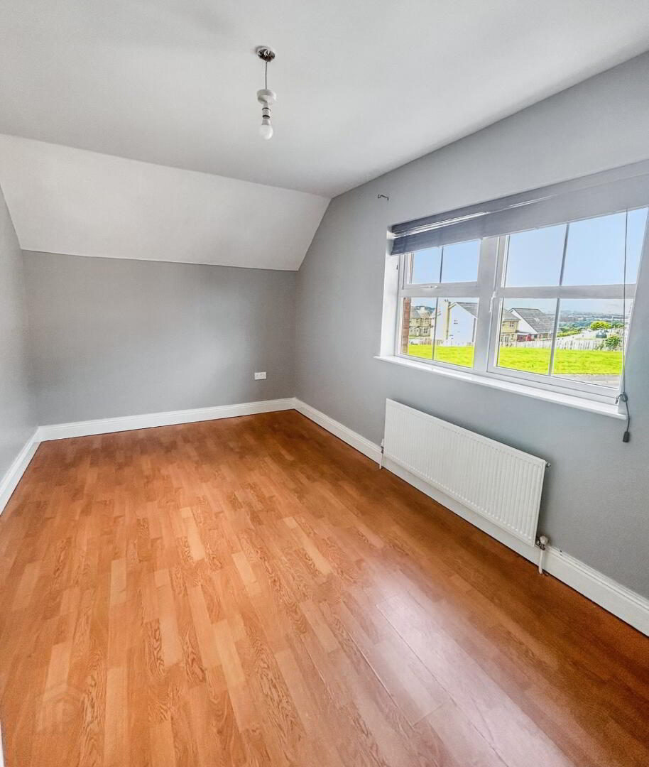 51 Carn Manor 9 of 15