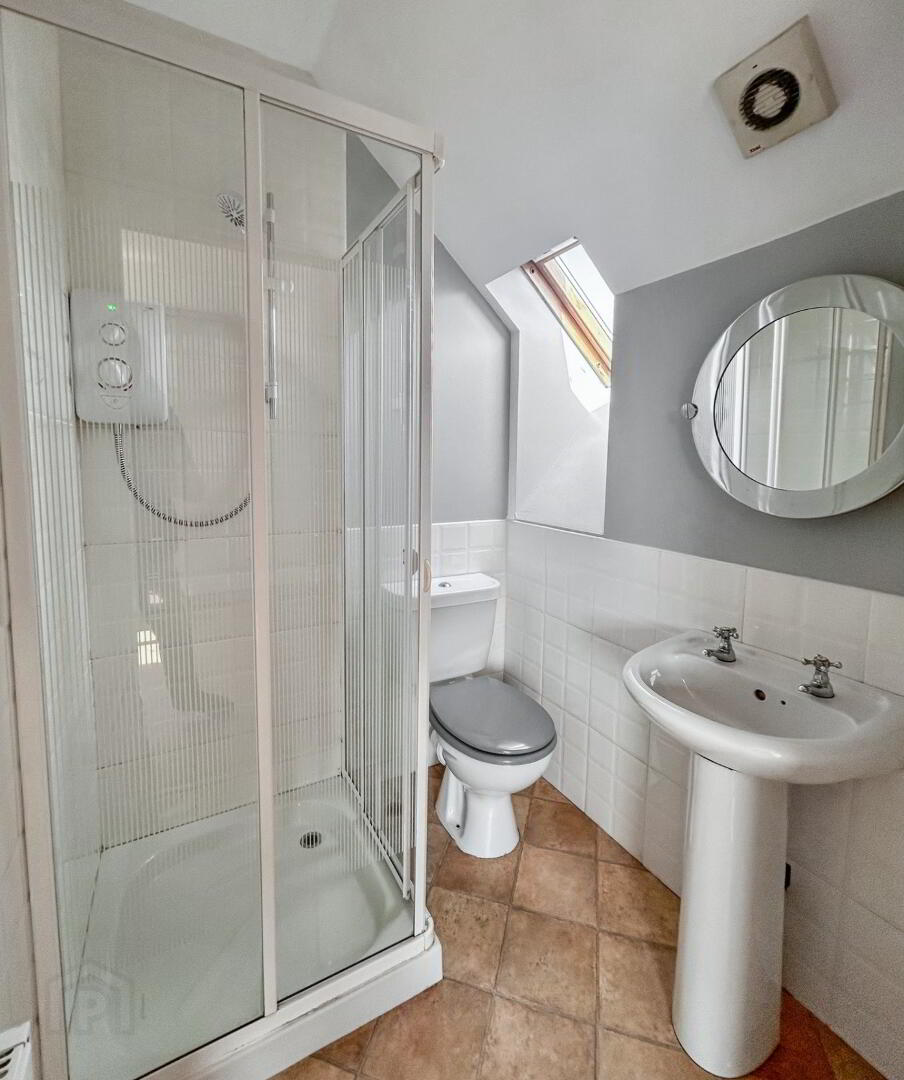 51 Carn Manor 10 of 15
