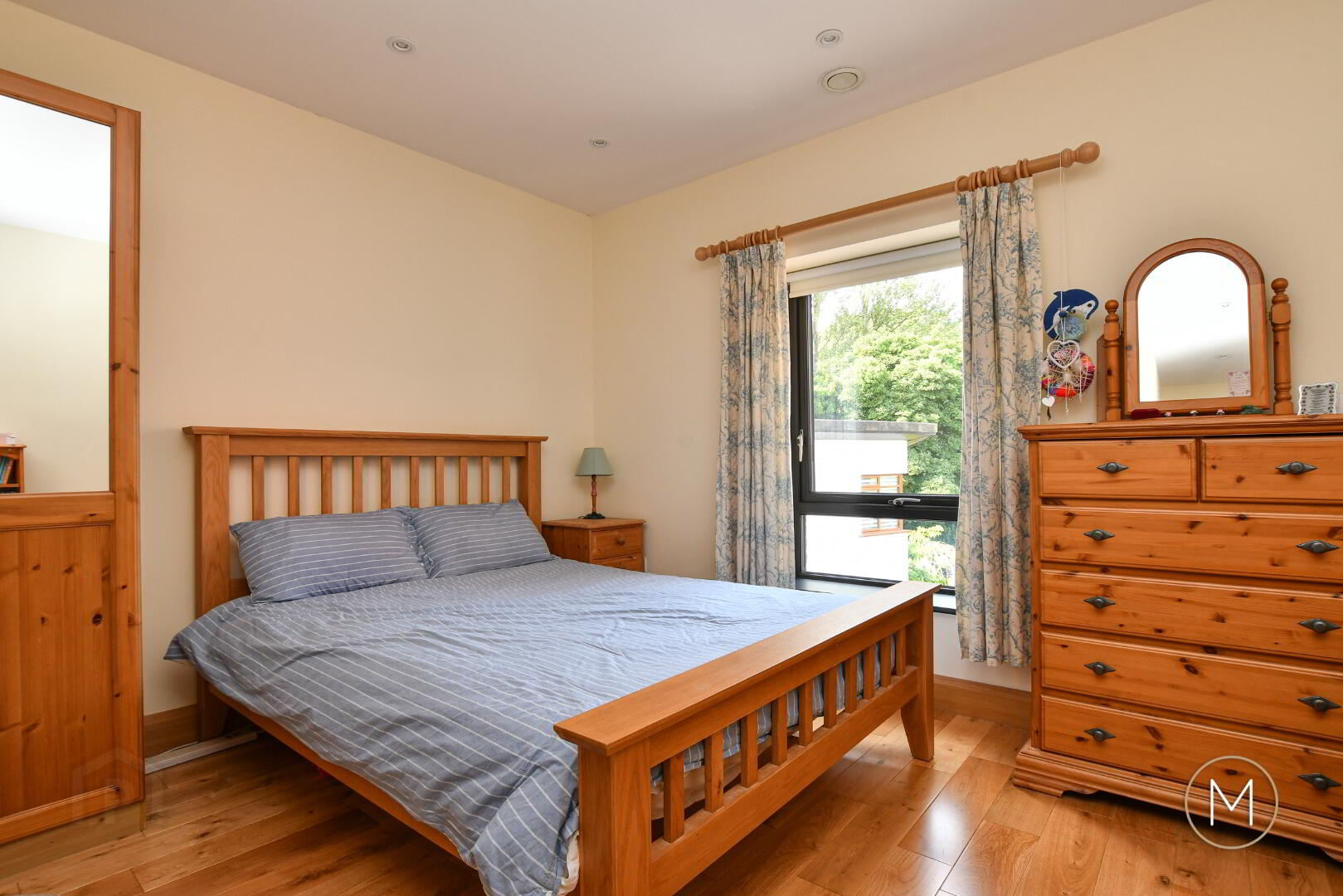 4 Nursery Grove 48 of 64