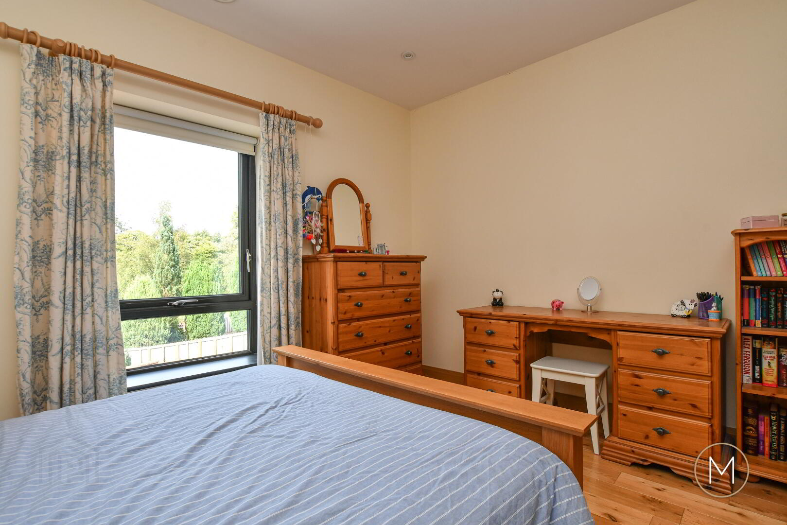 4 Nursery Grove 49 of 64
