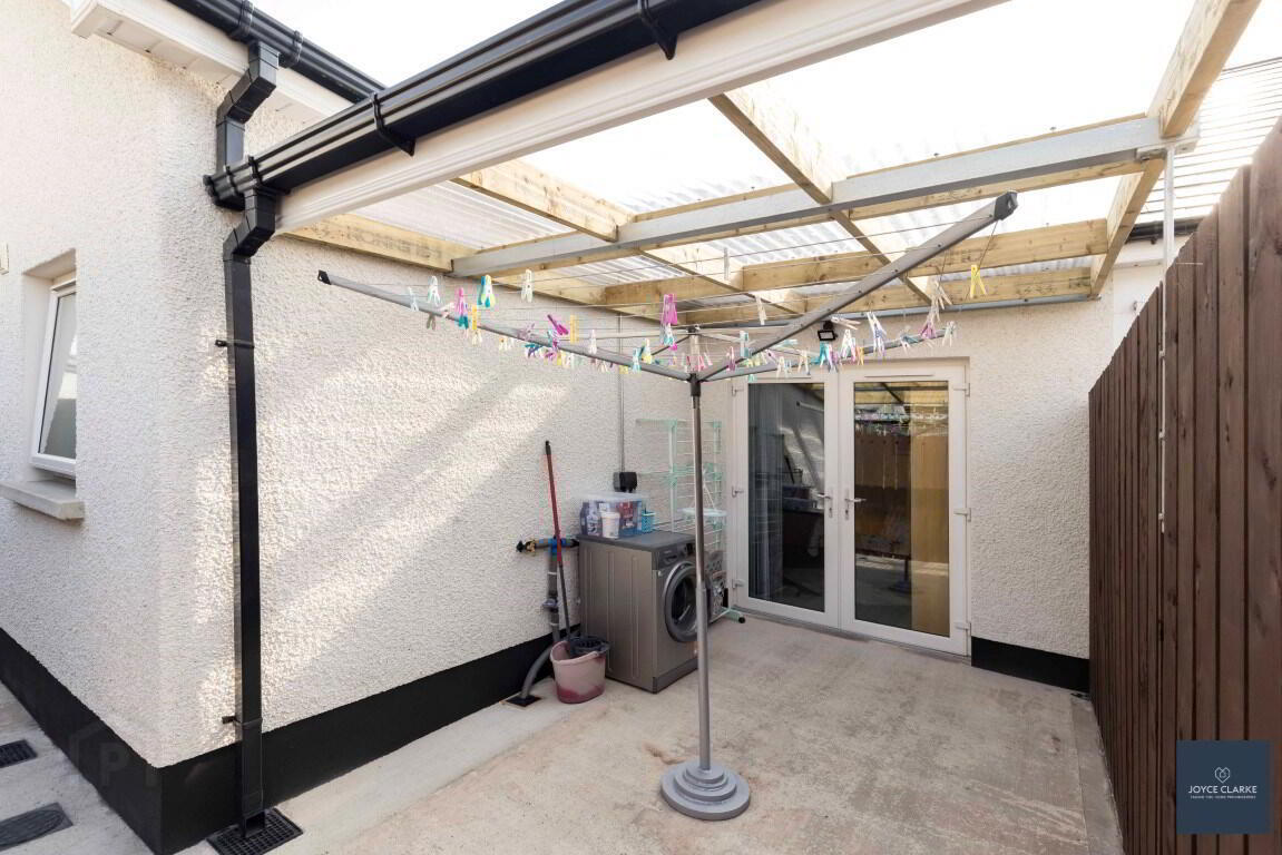 12 Ashgrove Road 42 of 42