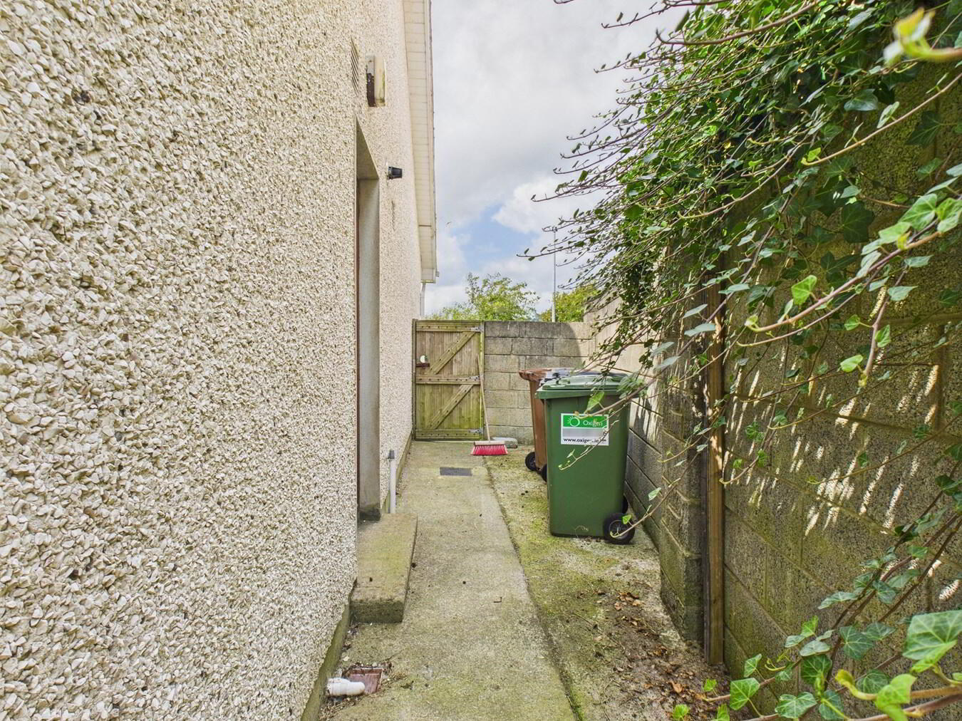 18 The Willows Clarinwood 22 of 23