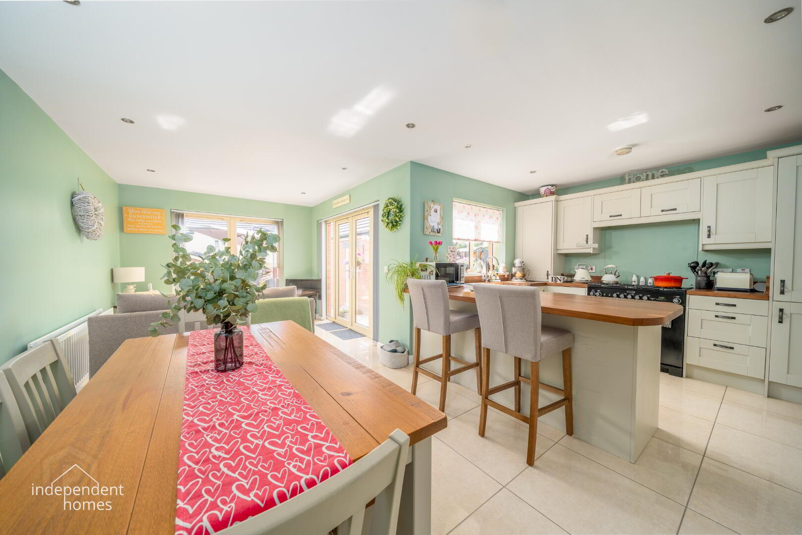7 Lindara Crescent 7 of 20