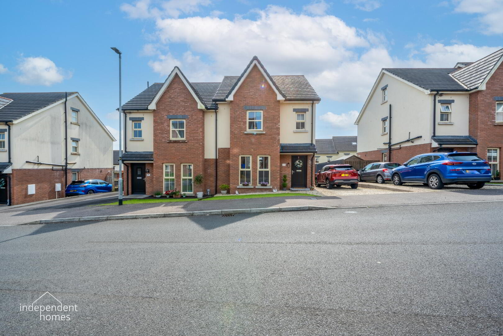 7 Lindara Crescent 2 of 20