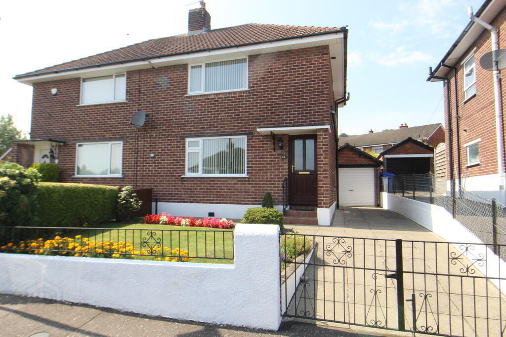 94 Kilcoole Park 1 of 14