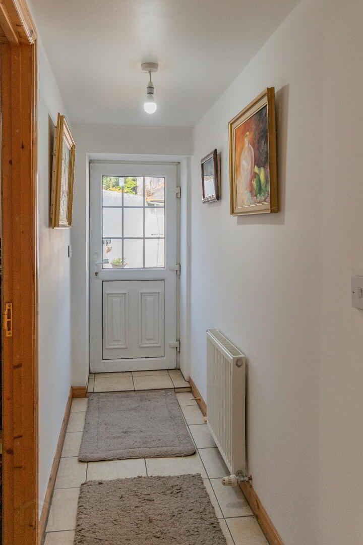 Pinegrove Cottage, 126 Doury Road 19 of 47
