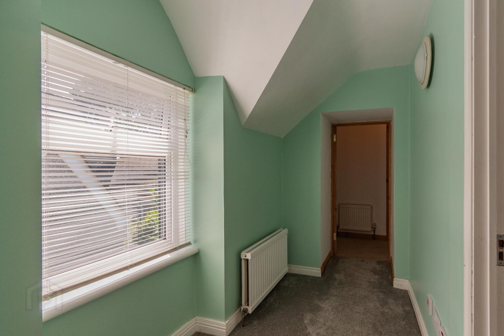 Pinegrove Cottage, 126 Doury Road 22 of 47