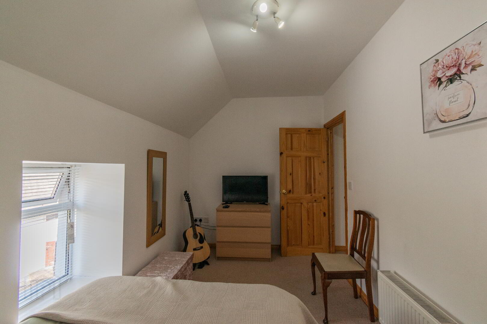 Pinegrove Cottage, 126 Doury Road 29 of 47