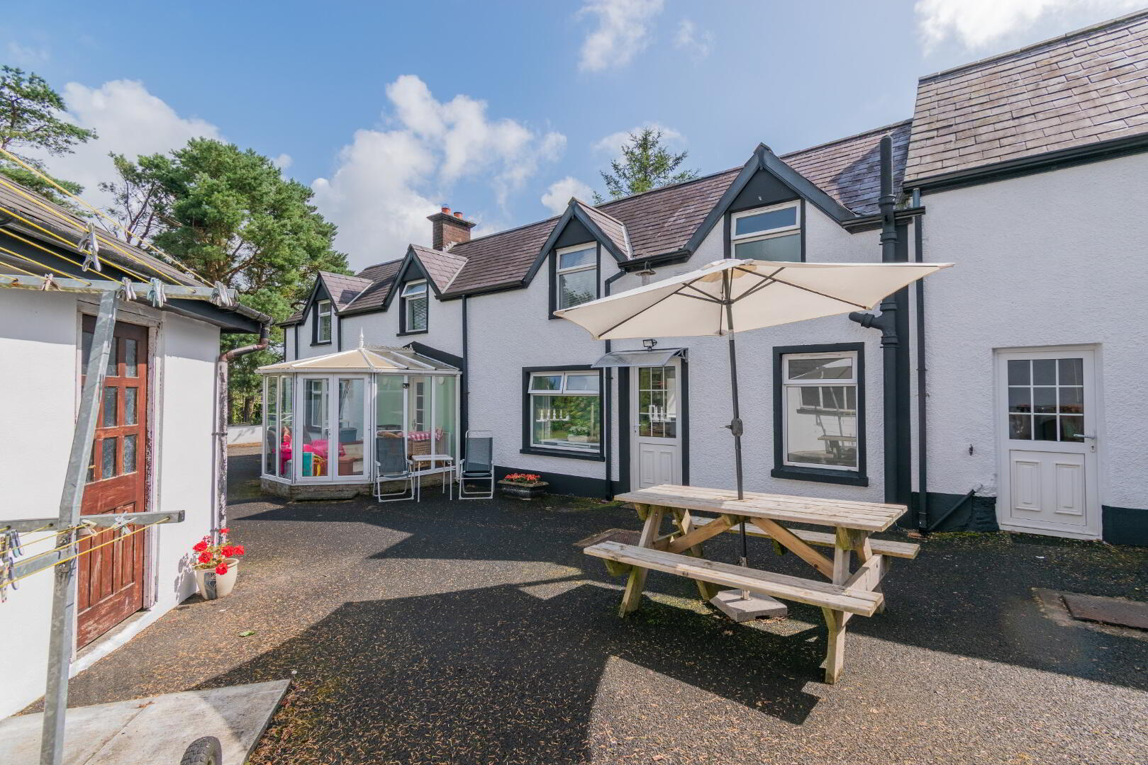 Pinegrove Cottage, 126 Doury Road 38 of 47