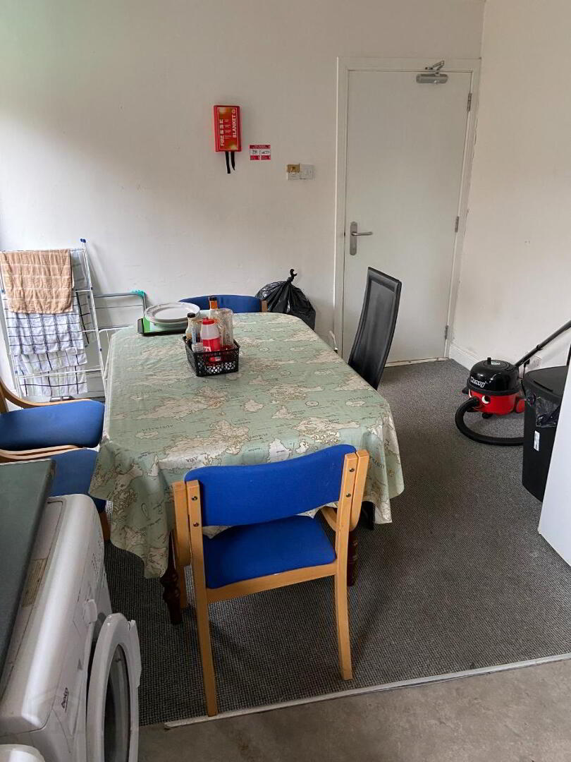 Unit 2, 64 MALONE AVENUE 5 of 16