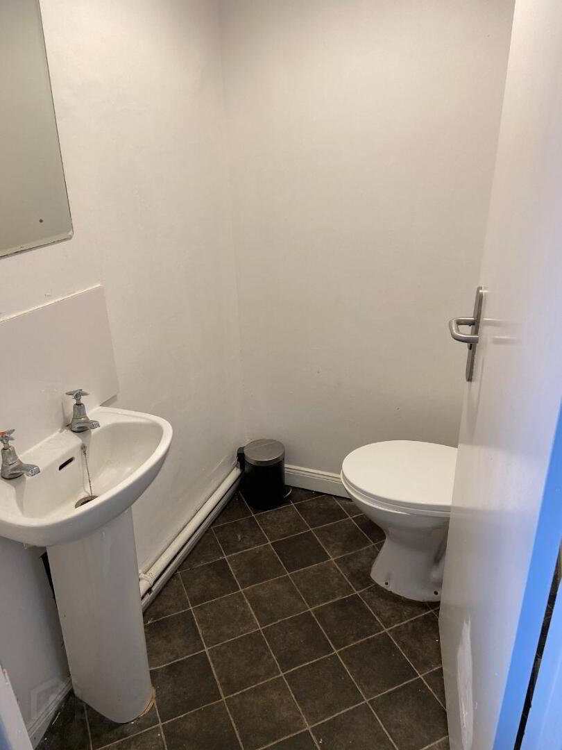 Unit 2, 64 MALONE AVENUE 12 of 16