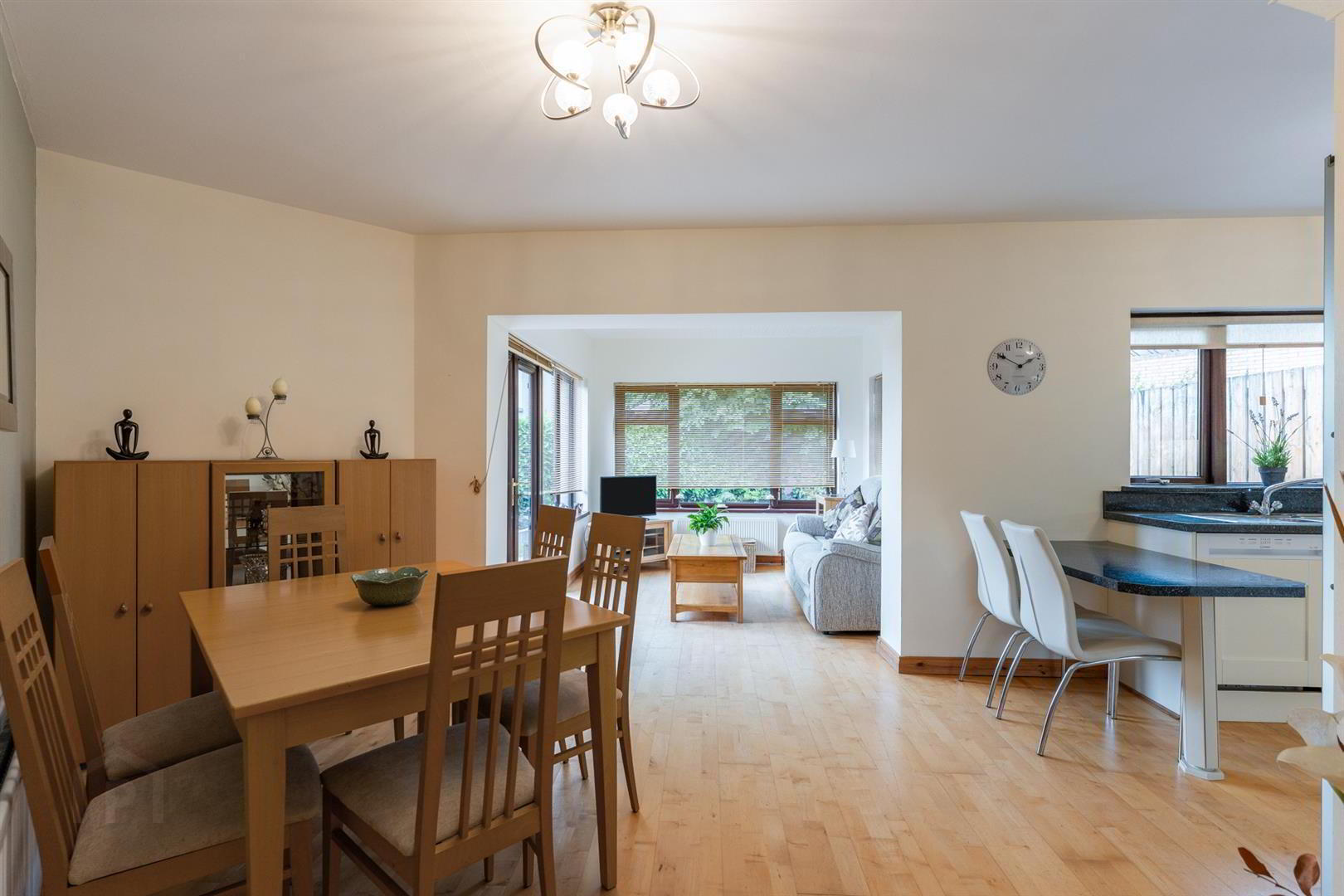 15 Grangewood Park 7 of 23