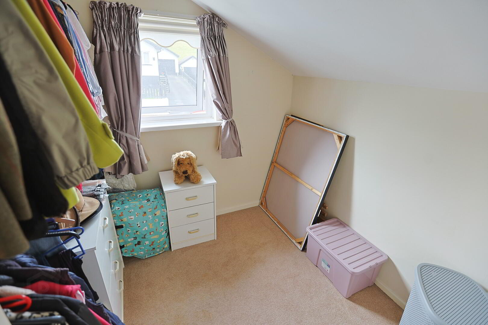13 Craigs Road 19 of 24