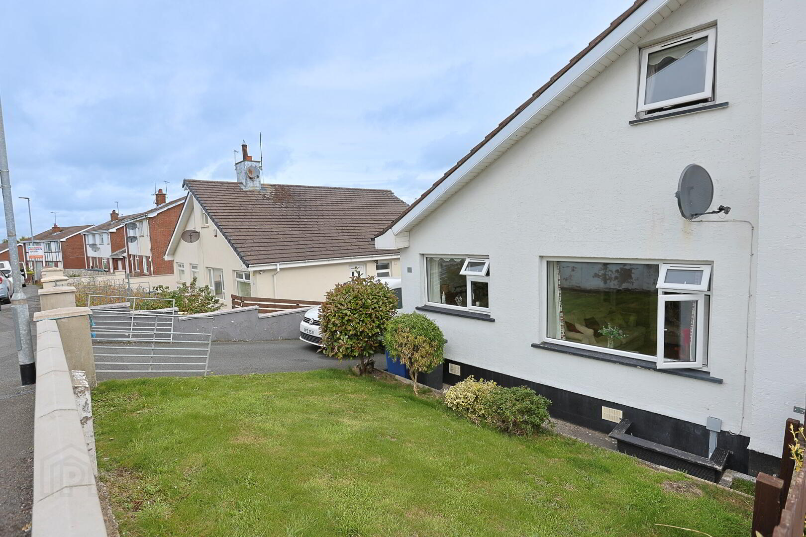 13 Craigs Road 3 of 24