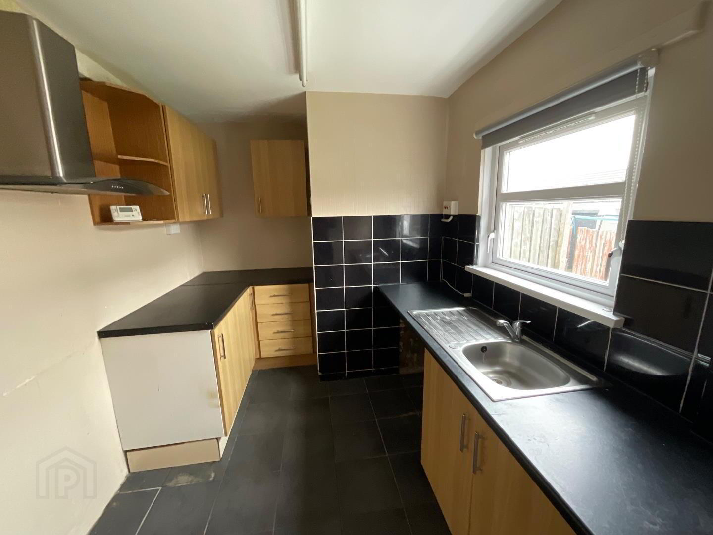 39 Silverstream Road 3 of 9