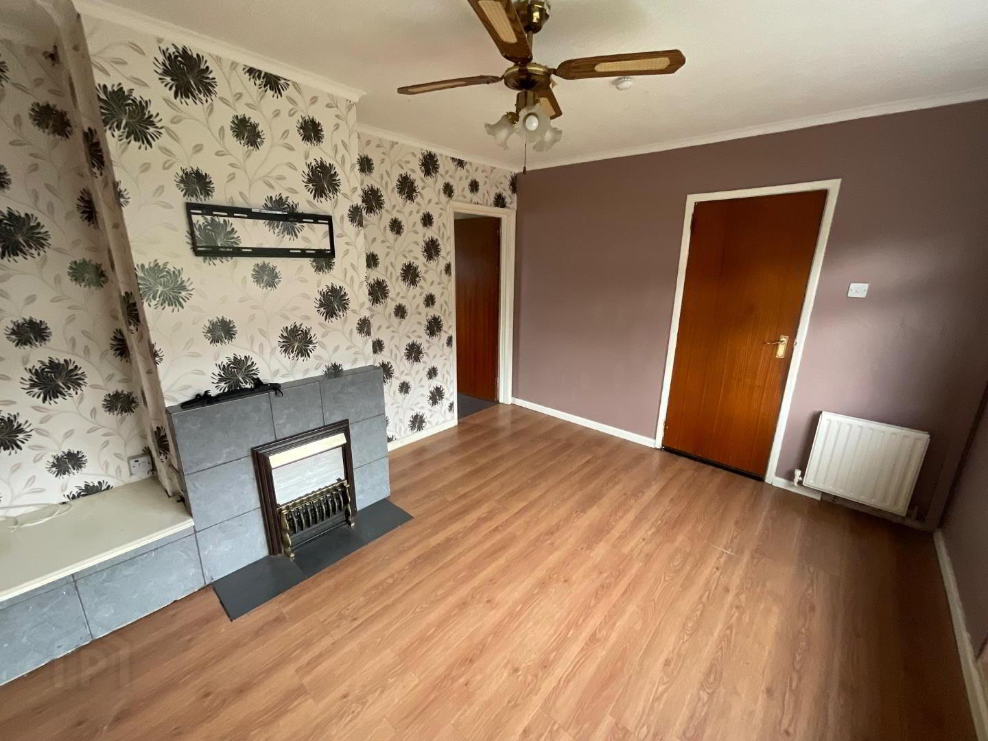 property description image