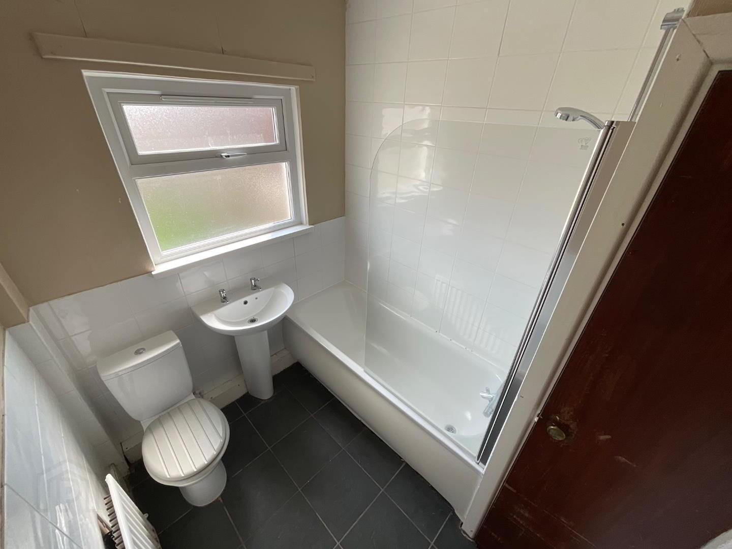39 Silverstream Road 4 of 9